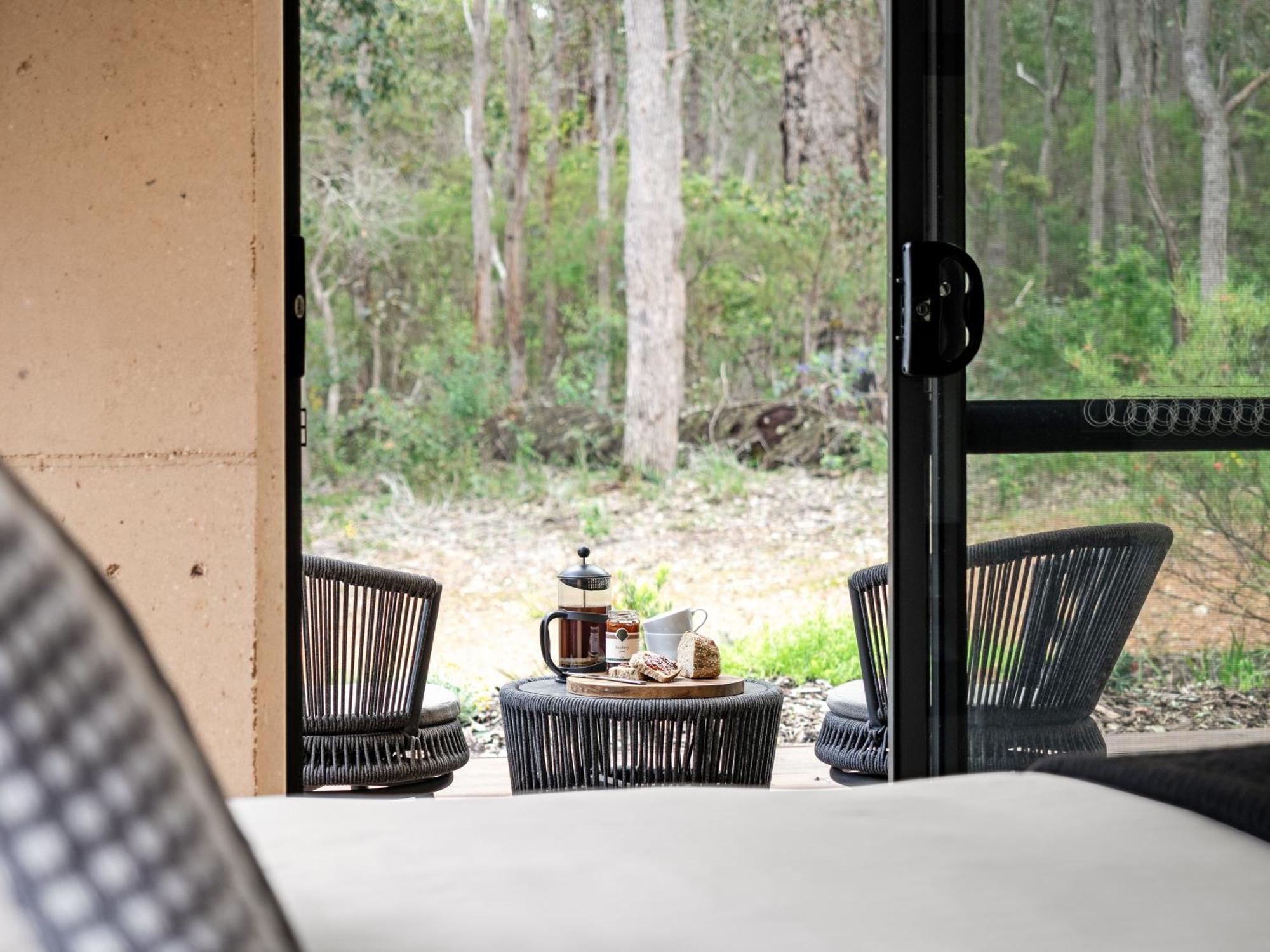 Rosa Glen Jarrah Grove Forest Retreat - Adults Only Luxury Chalet מראה חיצוני תמונה