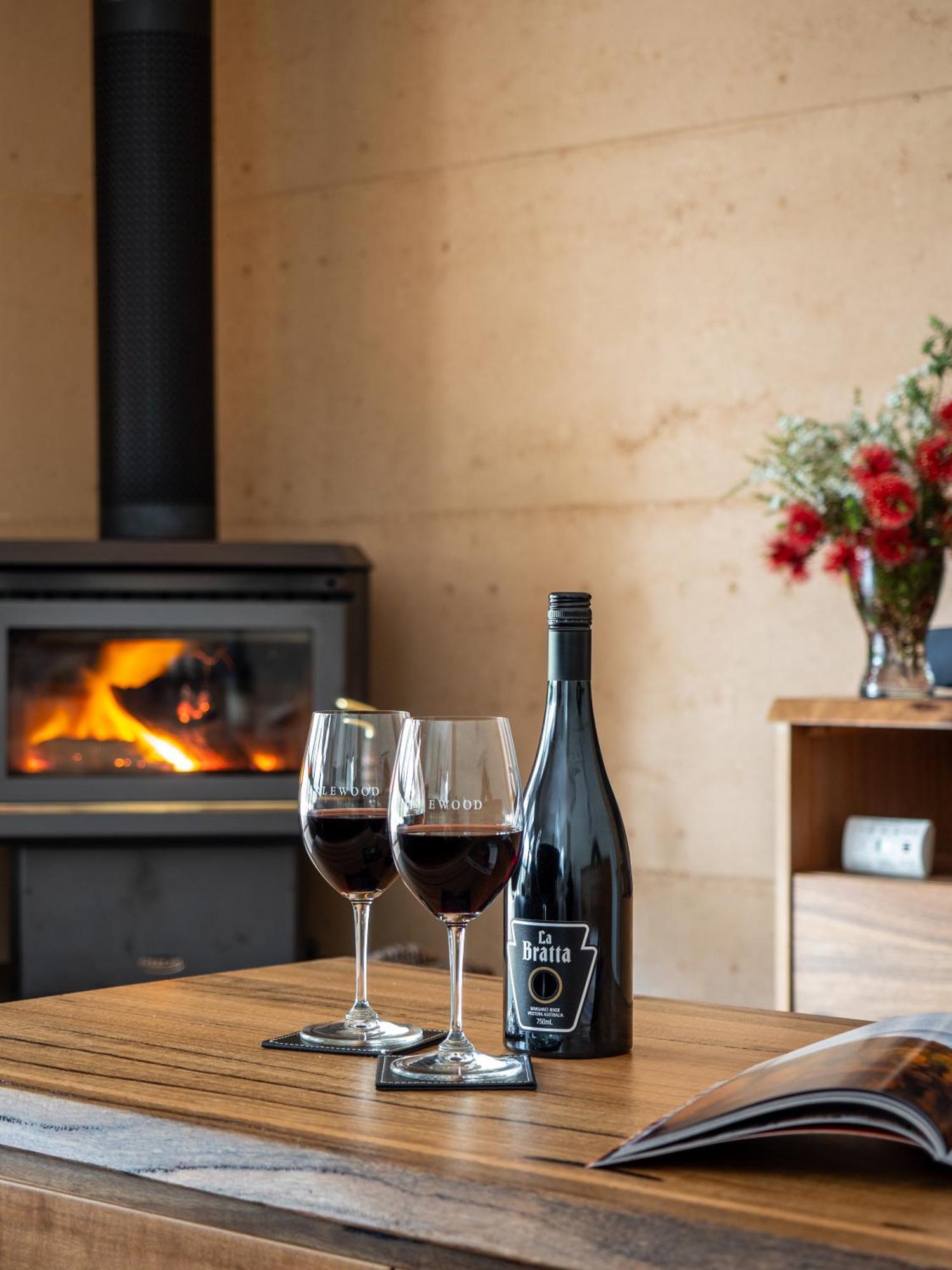 Rosa Glen Jarrah Grove Forest Retreat - Adults Only Luxury Chalet מראה חיצוני תמונה